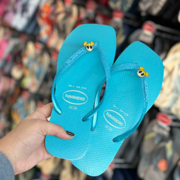 Chinelo Havaianas Slim Square Feminino - Lindinha (Meninas Super Poderosas)