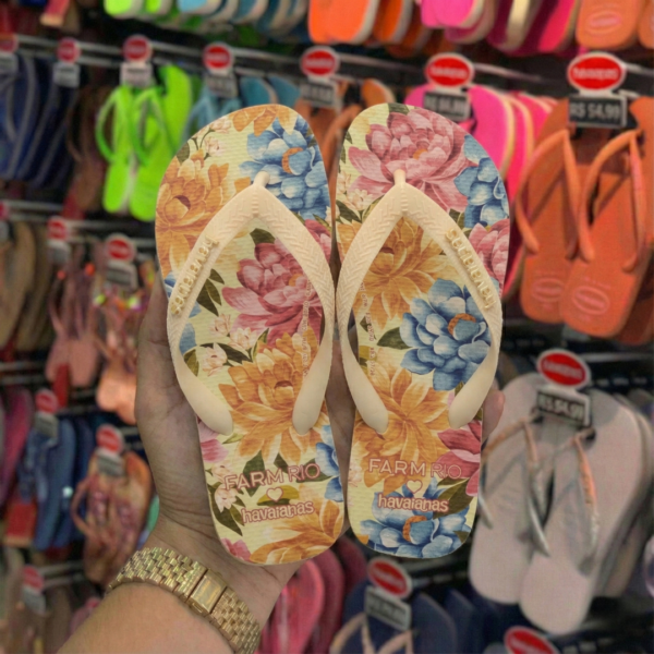 Chinelo Havaianas Farm - Floral Beca