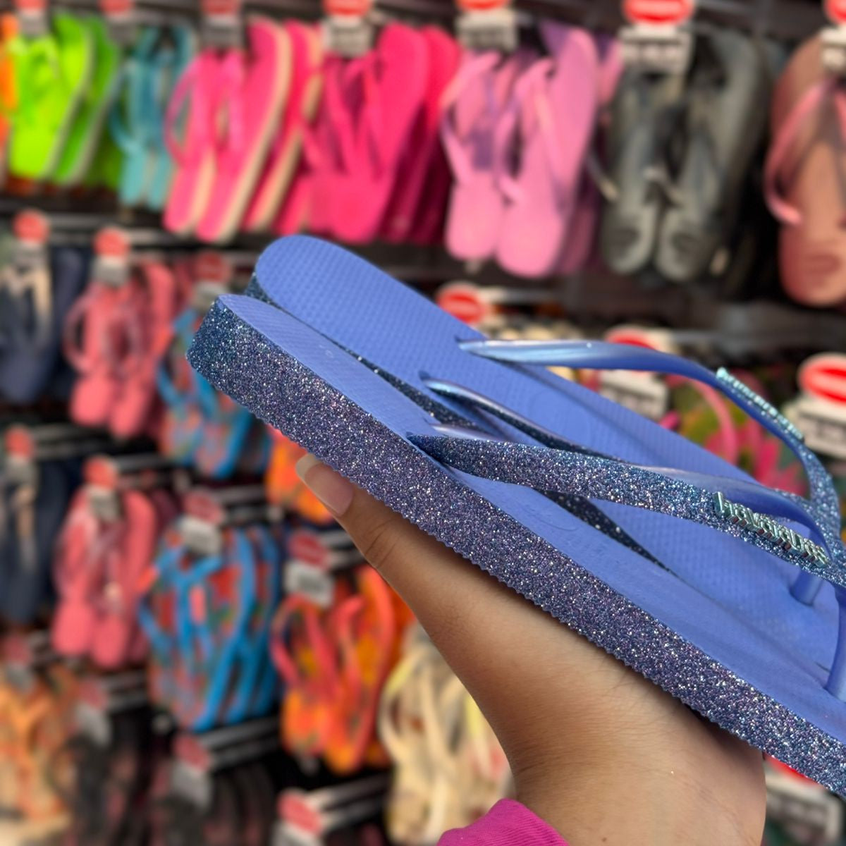 Chinelo Havaianas Slim Square Sparkle Feminino - Azul Indigo com Glitter - Imagem 3
